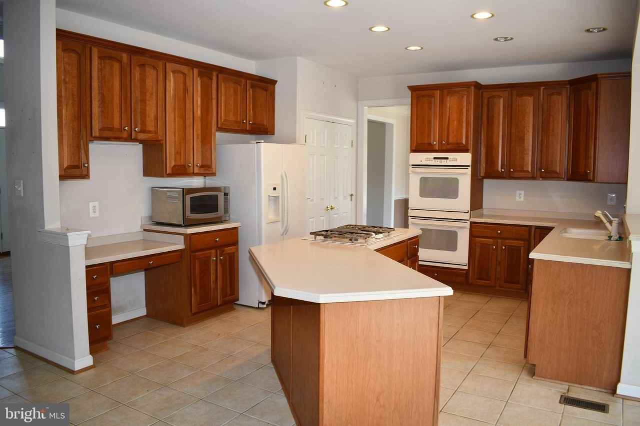 6 Hollow Creek Cir - Photo 6 of 30