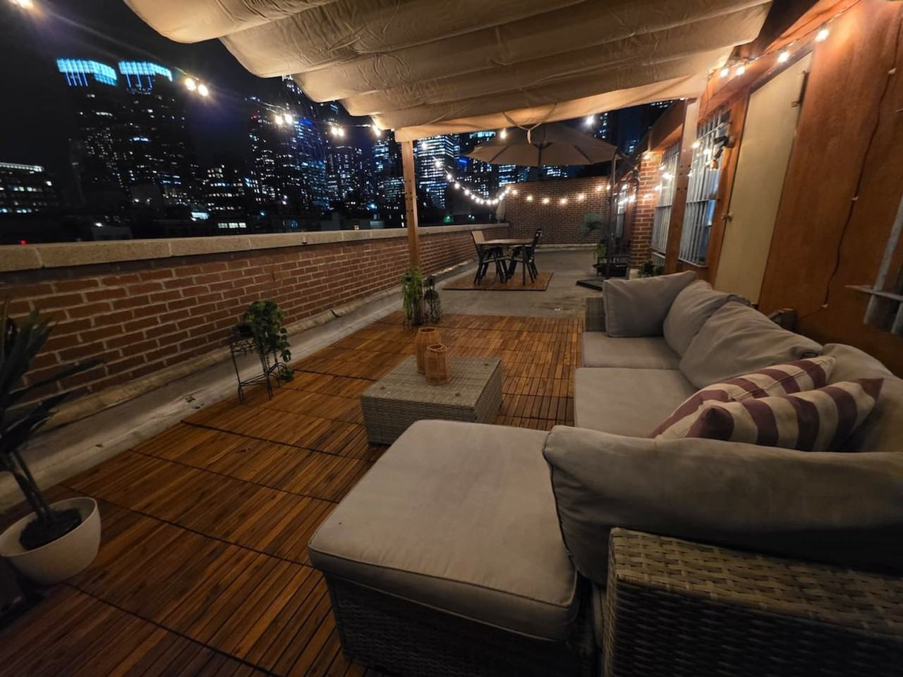 458 W 52nd St #1323993P - Photo 2 of 34