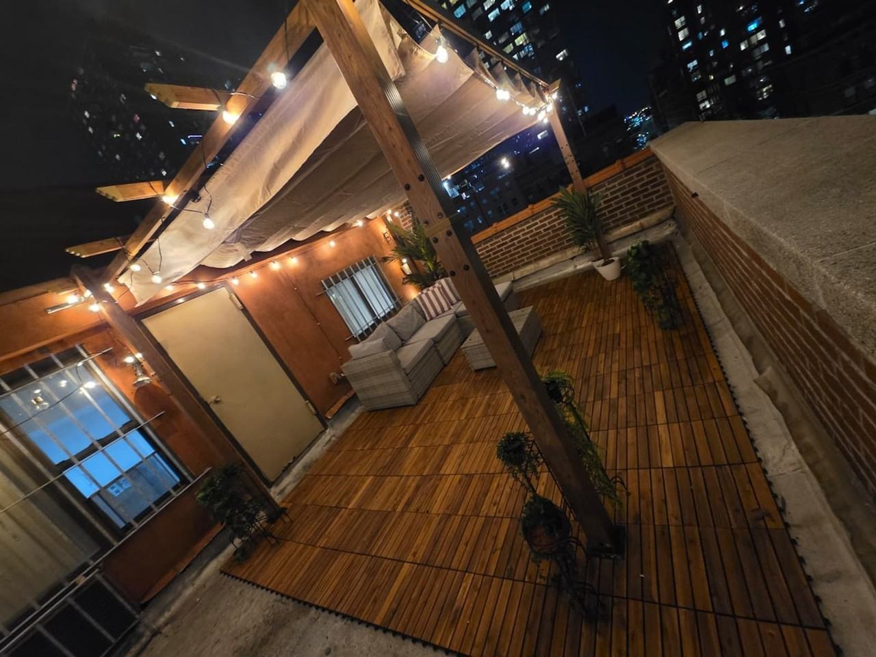 458 W 52nd St #1323993P - Photo 3 of 34