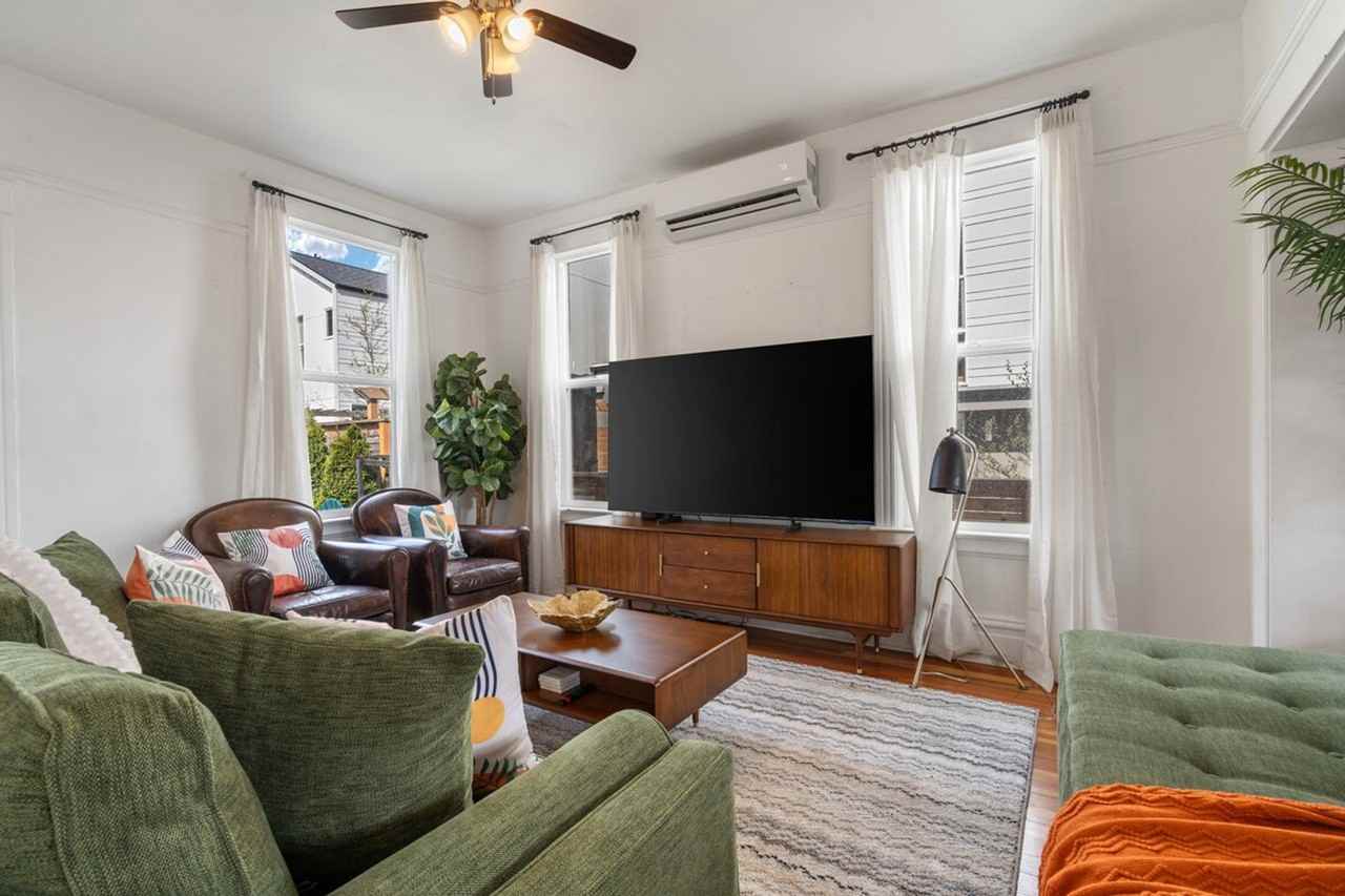1914 E Jefferson St #1324826P - Photo 6 of 45