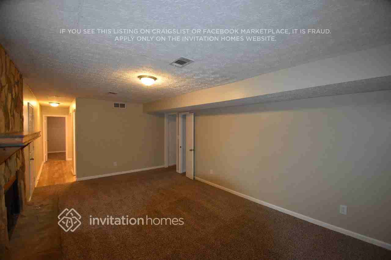 4687 Dogwood Farms Dr - Photo 7 of 9