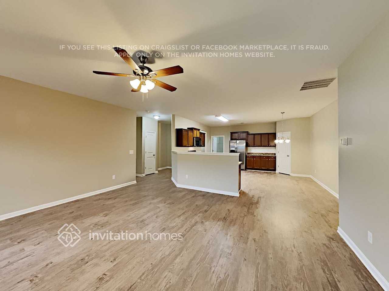 3846 Cameron Trl Se - Photo 4 of 20