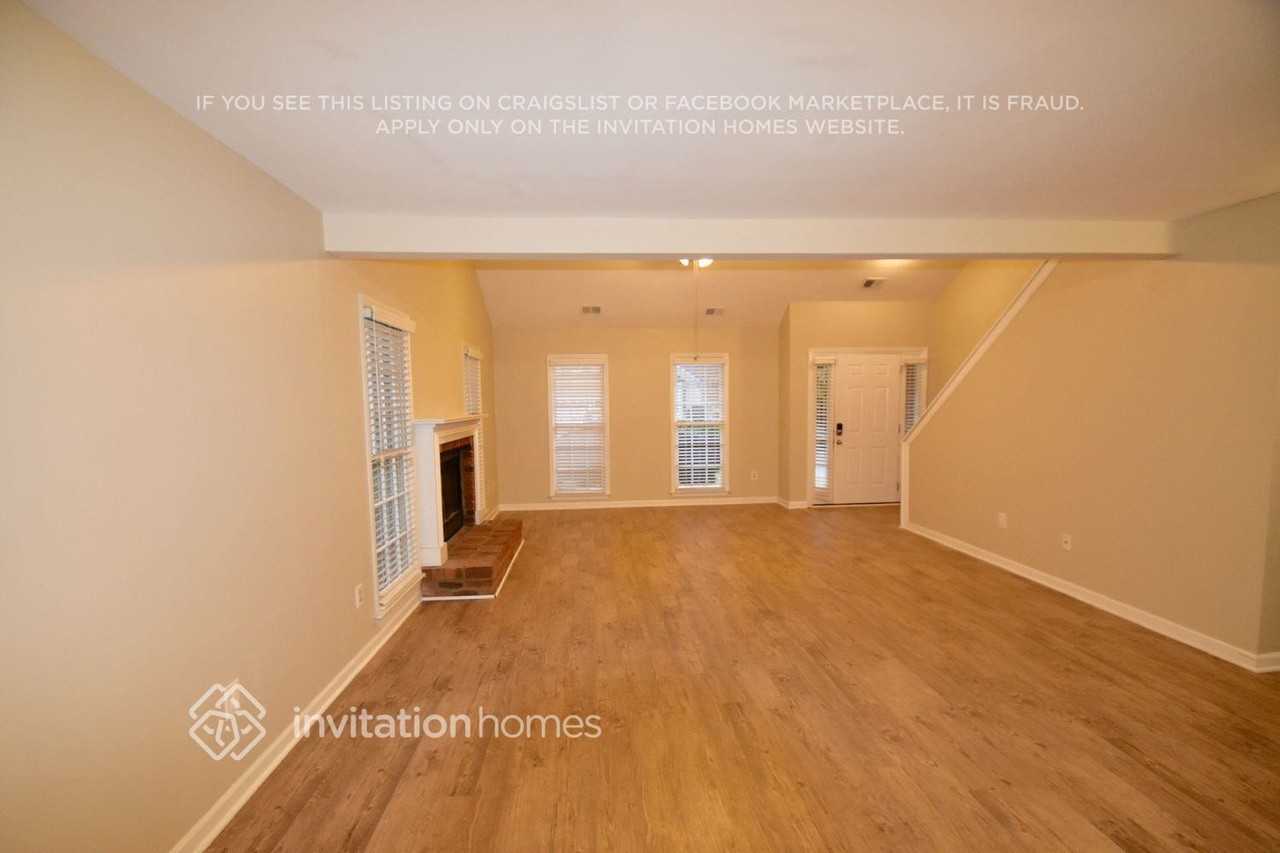 2000 Morning Walk Nw - Photo 2 of 12