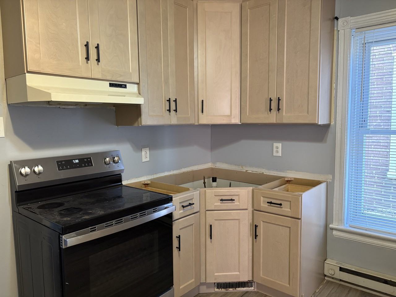 223 Madison Street - Photo 3 of 18