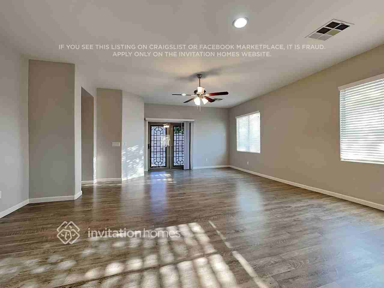 2623 W Fawn Dr - Photo 3 of 17