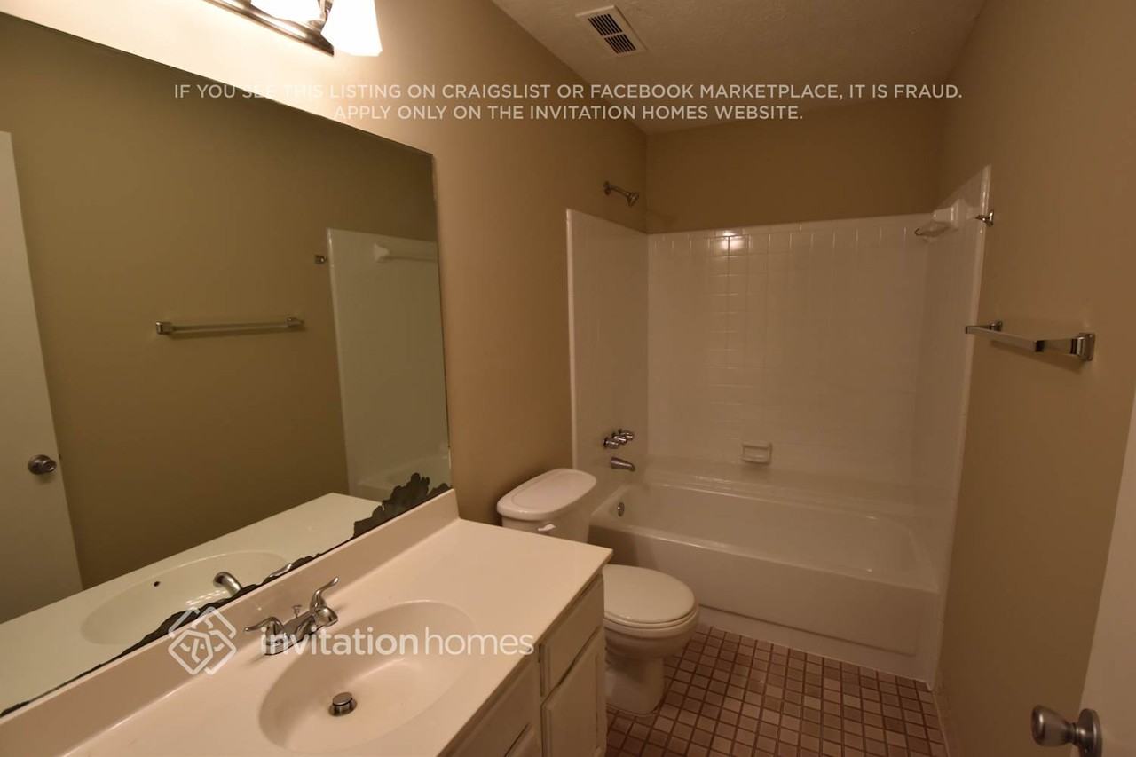 335 Rocky Springs Ct - Photo 5 of 8