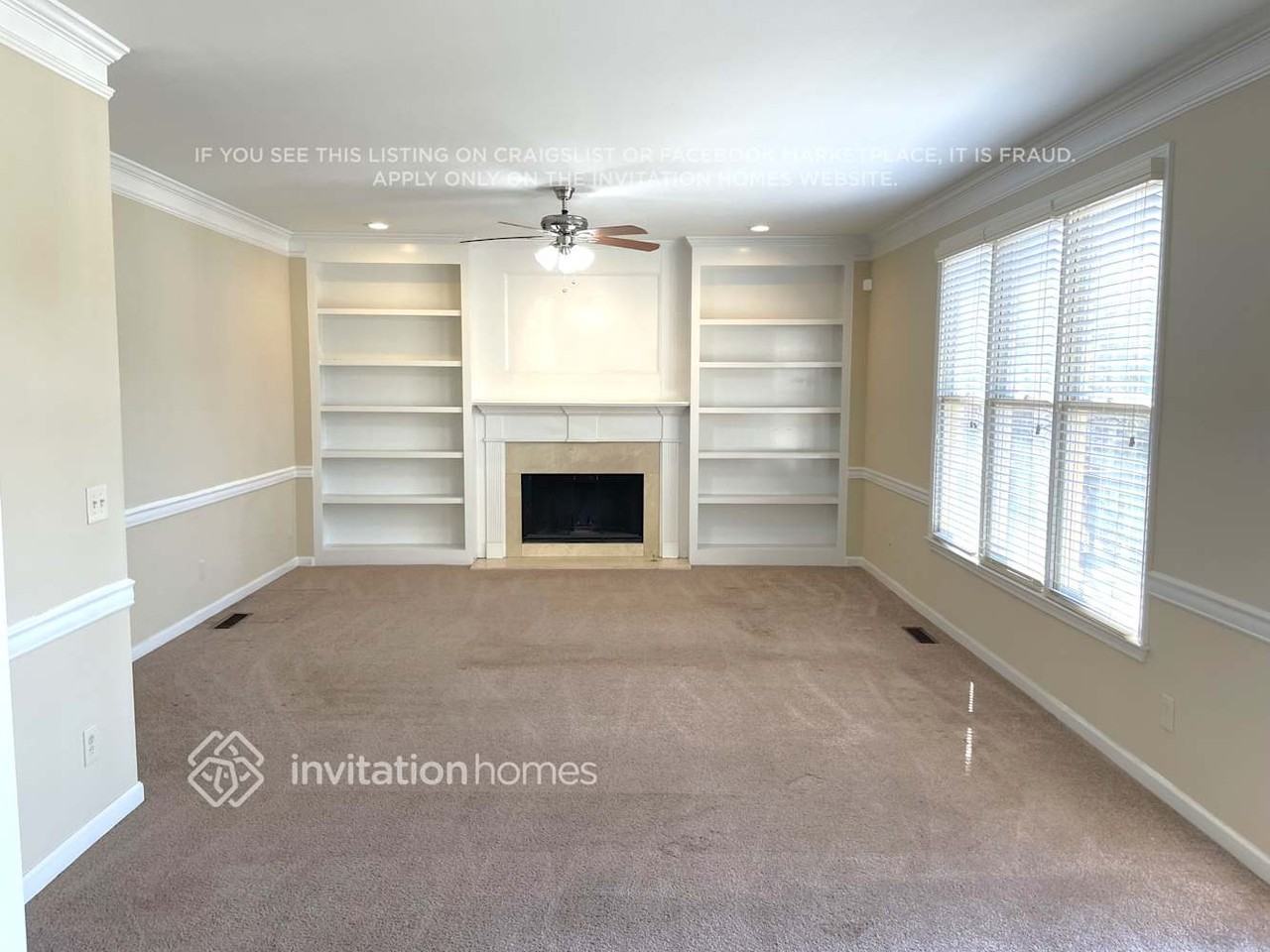 275 Merritt Dr - Photo 2 of 14