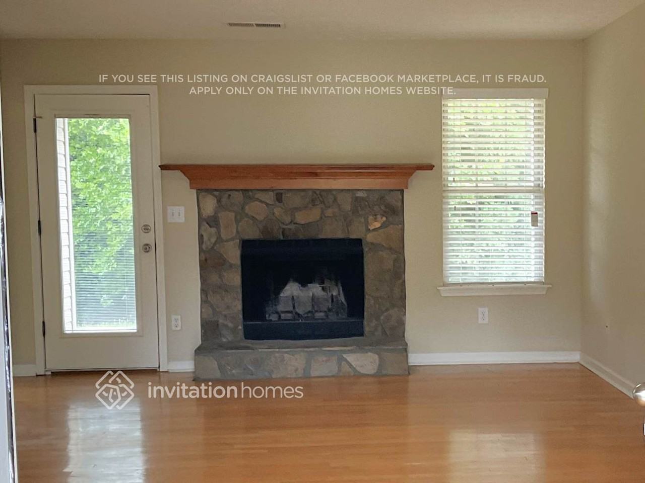 2975 Hampton Valley Dr - Photo 4 of 14