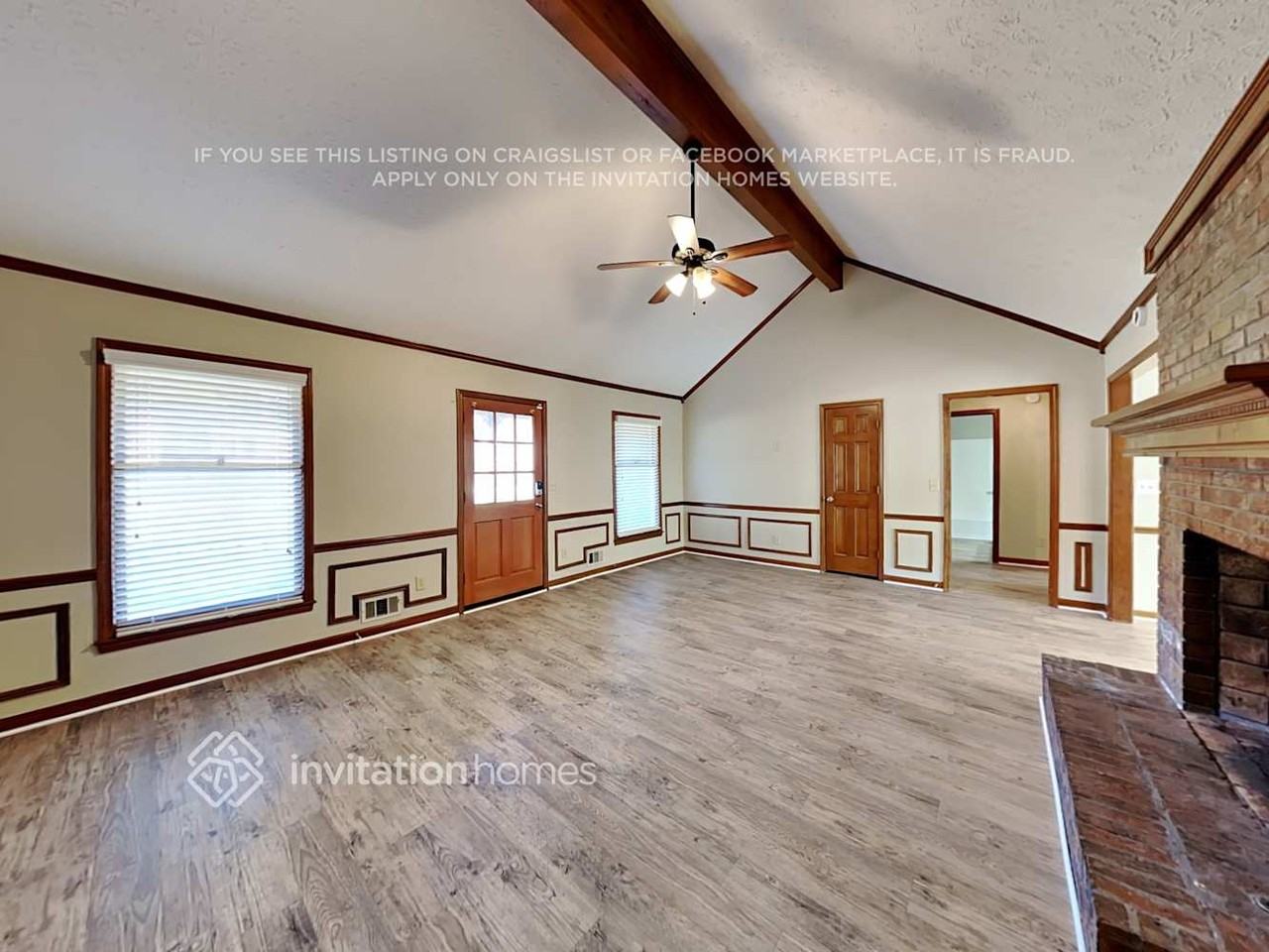 1231 Great Oaks Dr Se - Photo 3 of 18