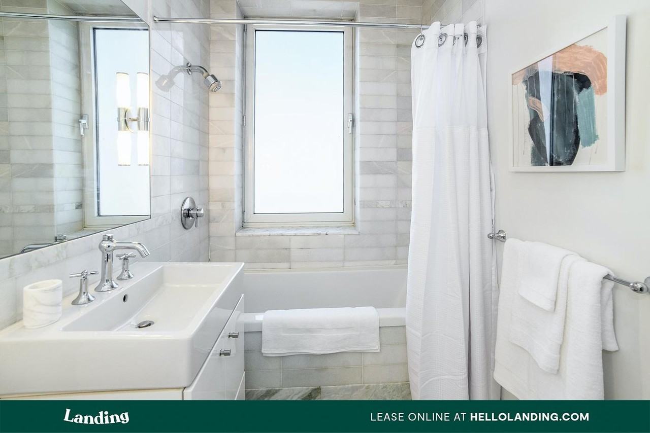 325 E. 300 S. - Photo 7 of 50