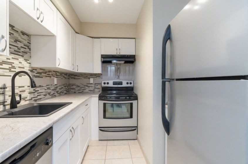 10560 154 St #207 - Photo 7 of 13