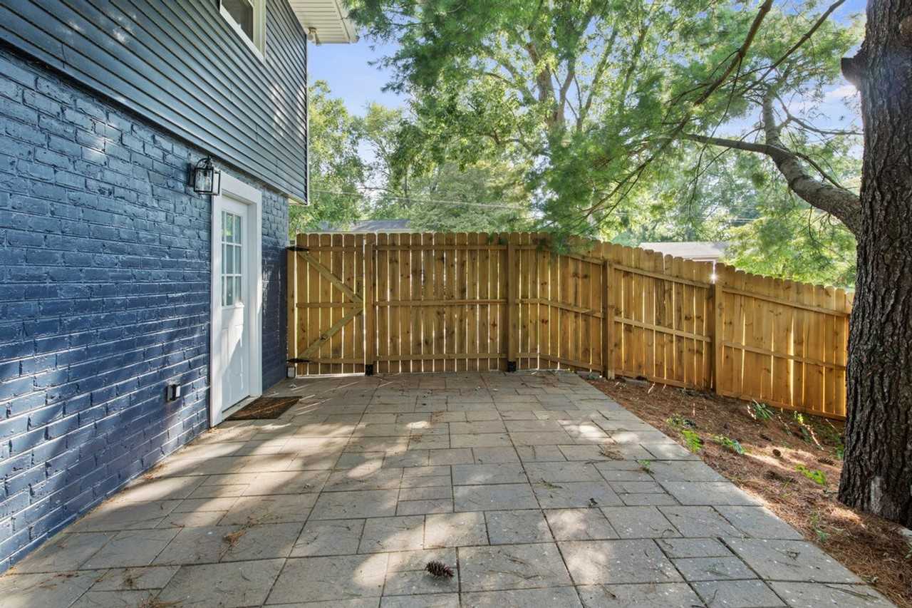 229 S Peters Rd #1312615P - Photo 7 of 14