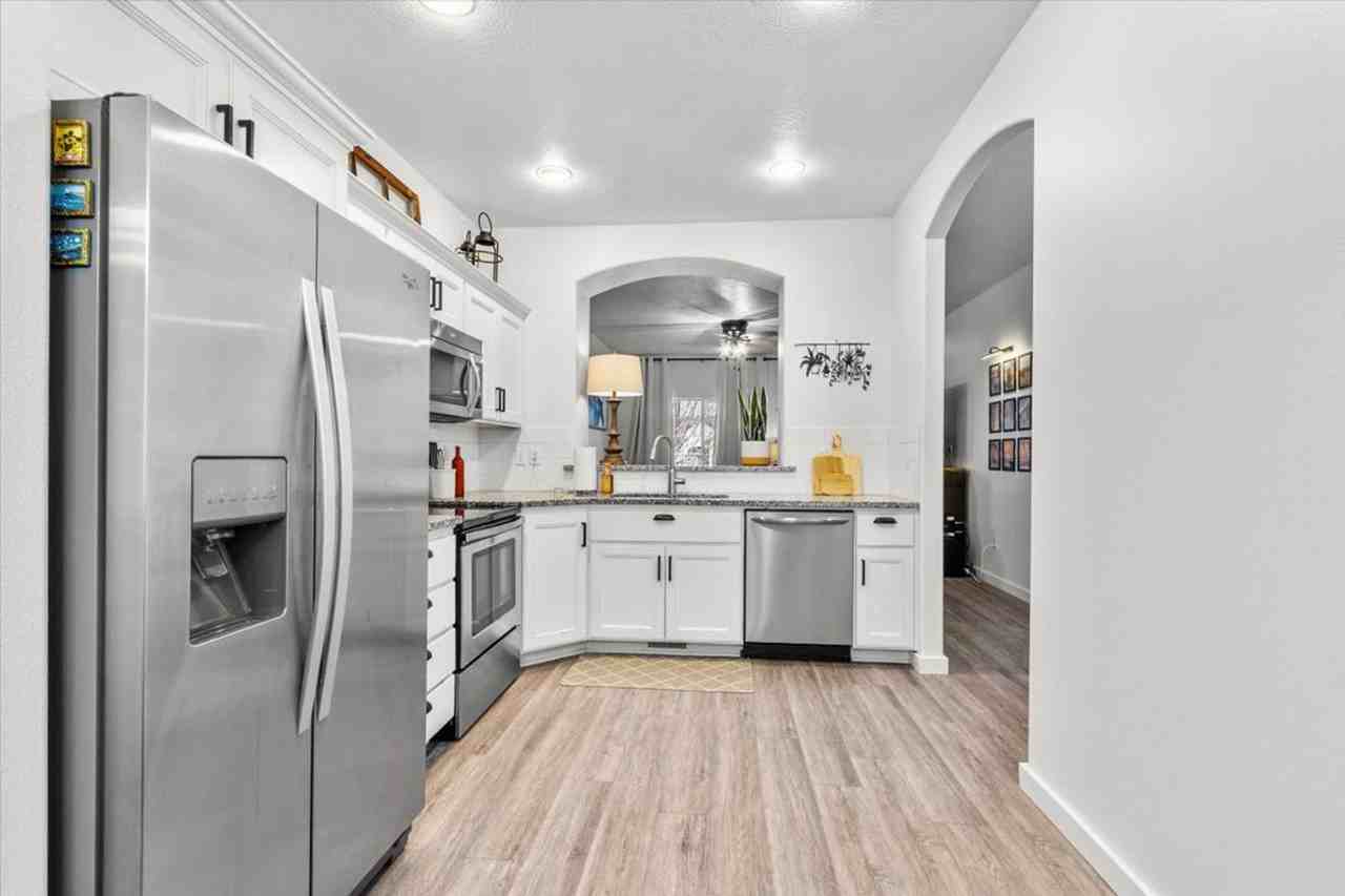 3962 N Mckinley Park Ave #1310538P - Photo 6 of 18