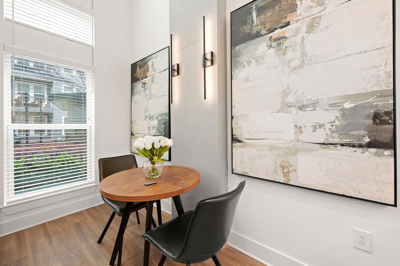 230 Bill Kennedy Way Se #1351867P - Photo 5 of 20