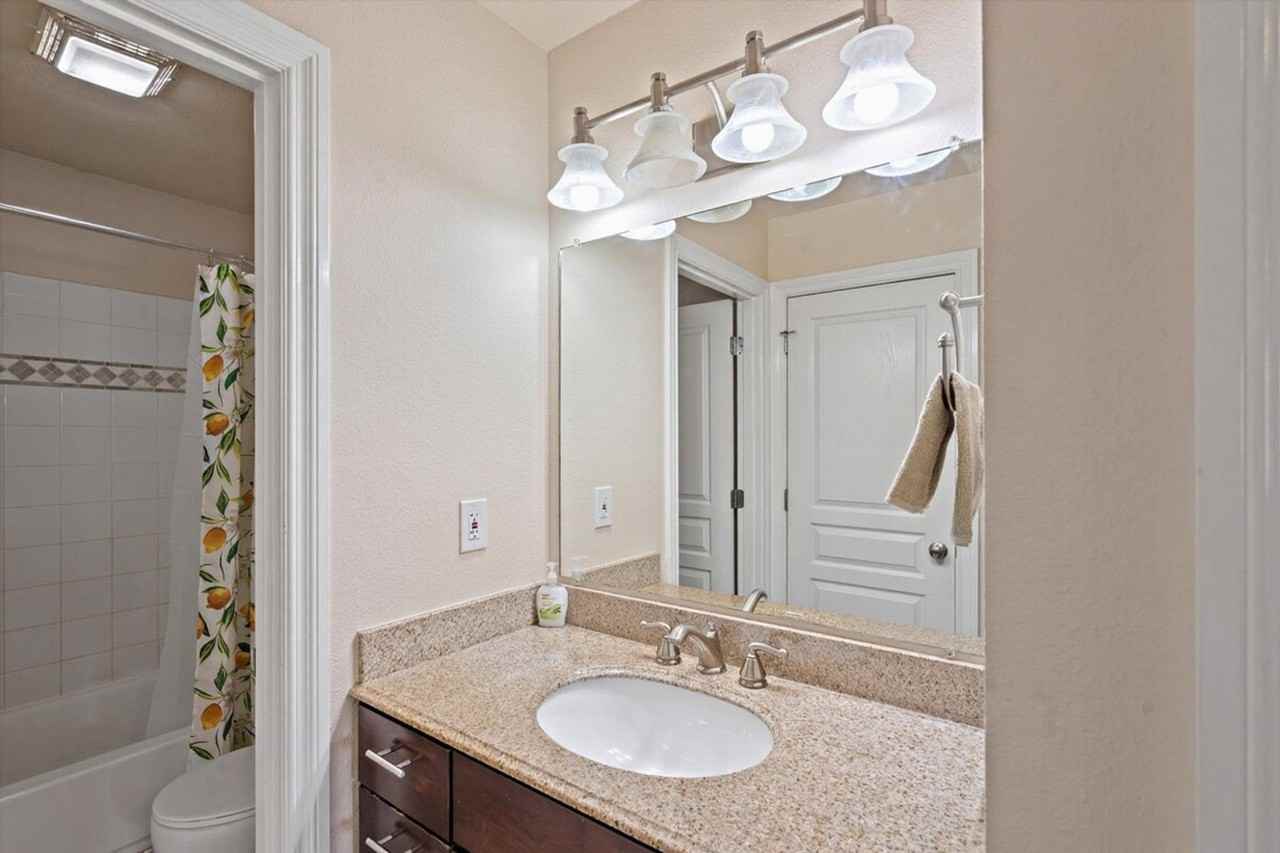 243 W 13th Ave #1284535P - Photo 5 of 11