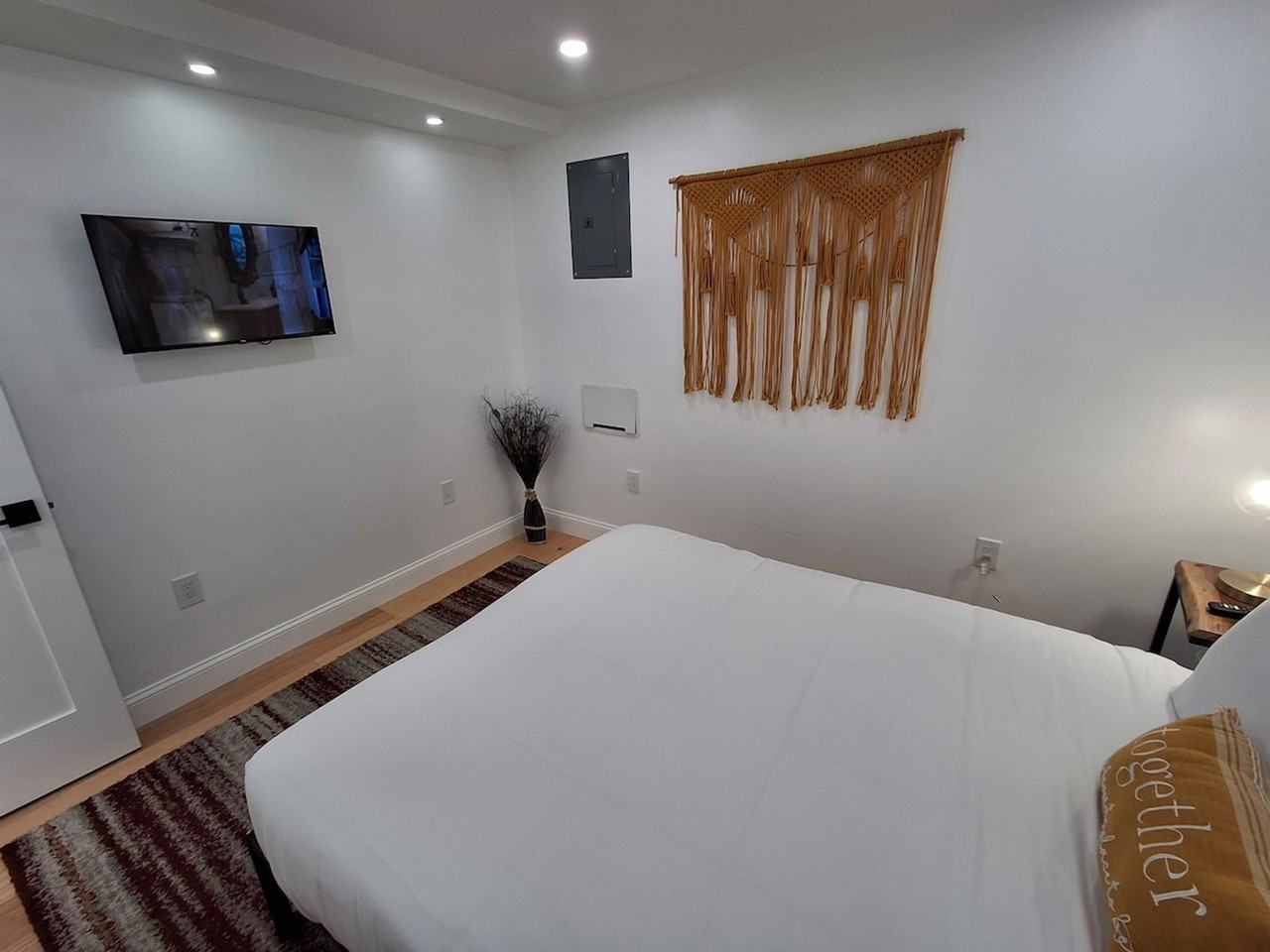 919 Atwells Ave #1373632P - Photo 5 of 11