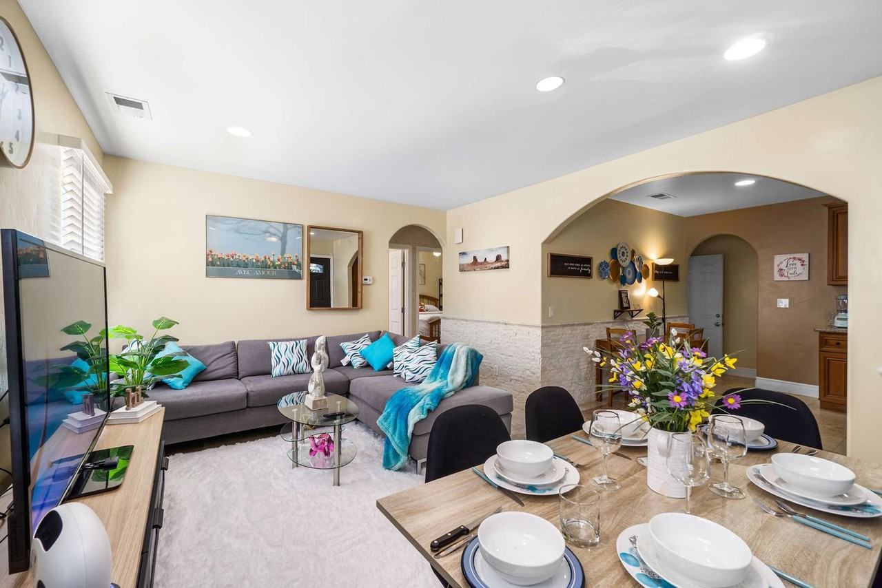 6090 Rock St #1465012P - Photo 6 of 50