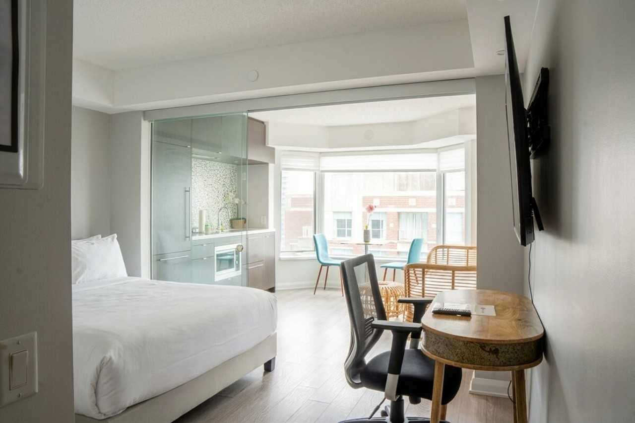 16 Hazelton Ave #1494685P - Photo 4 of 50