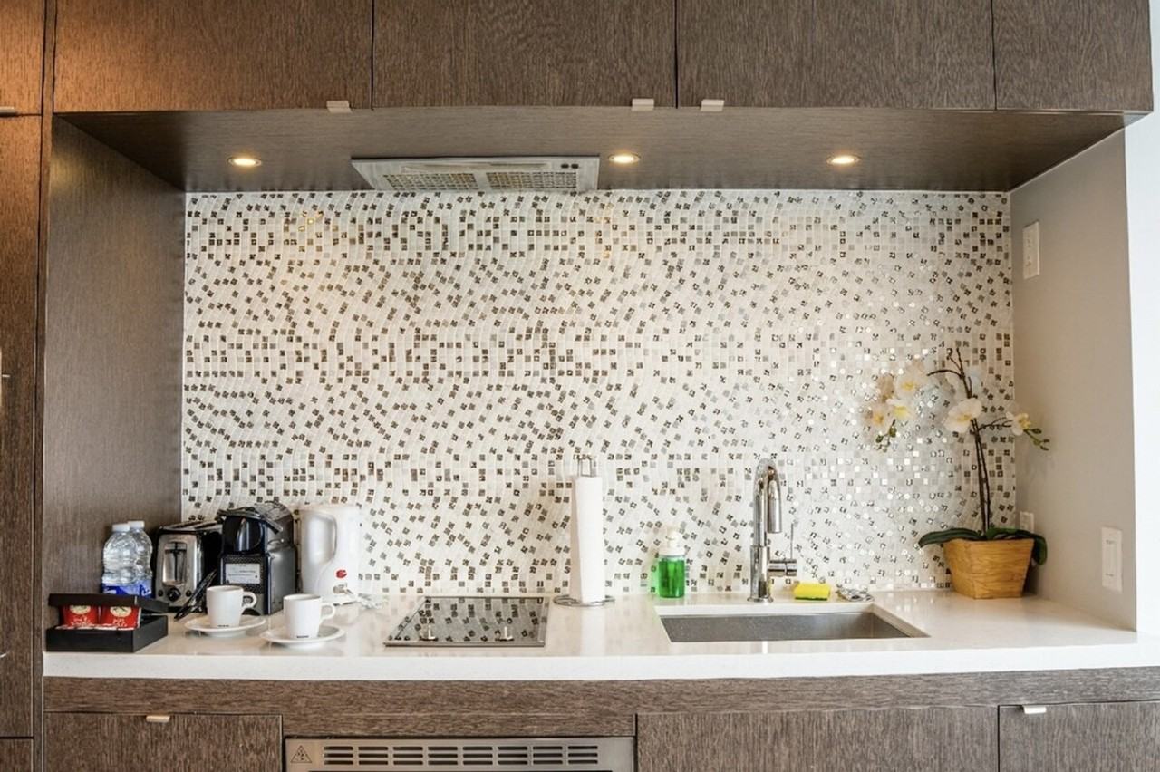 16 Hazelton Ave #1494685P - Photo 6 of 50