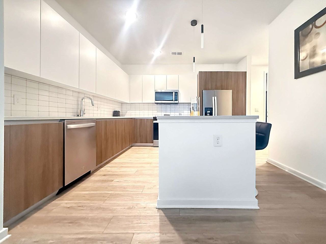 5460 122nd Cir E #1510841P - Photo 3 of 24