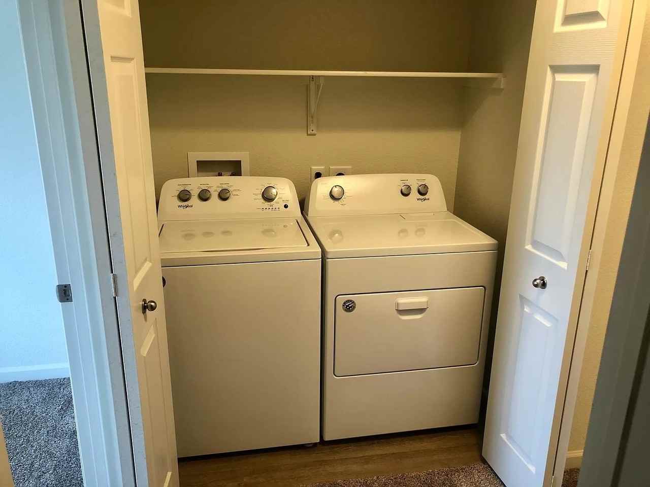 6334 Yellowstone Rd #B - Photo 6 of 14