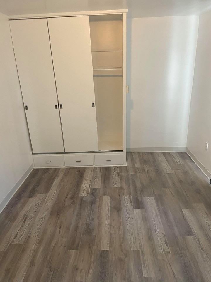 3727 Kirkup Ave #B - Photo 6 of 11