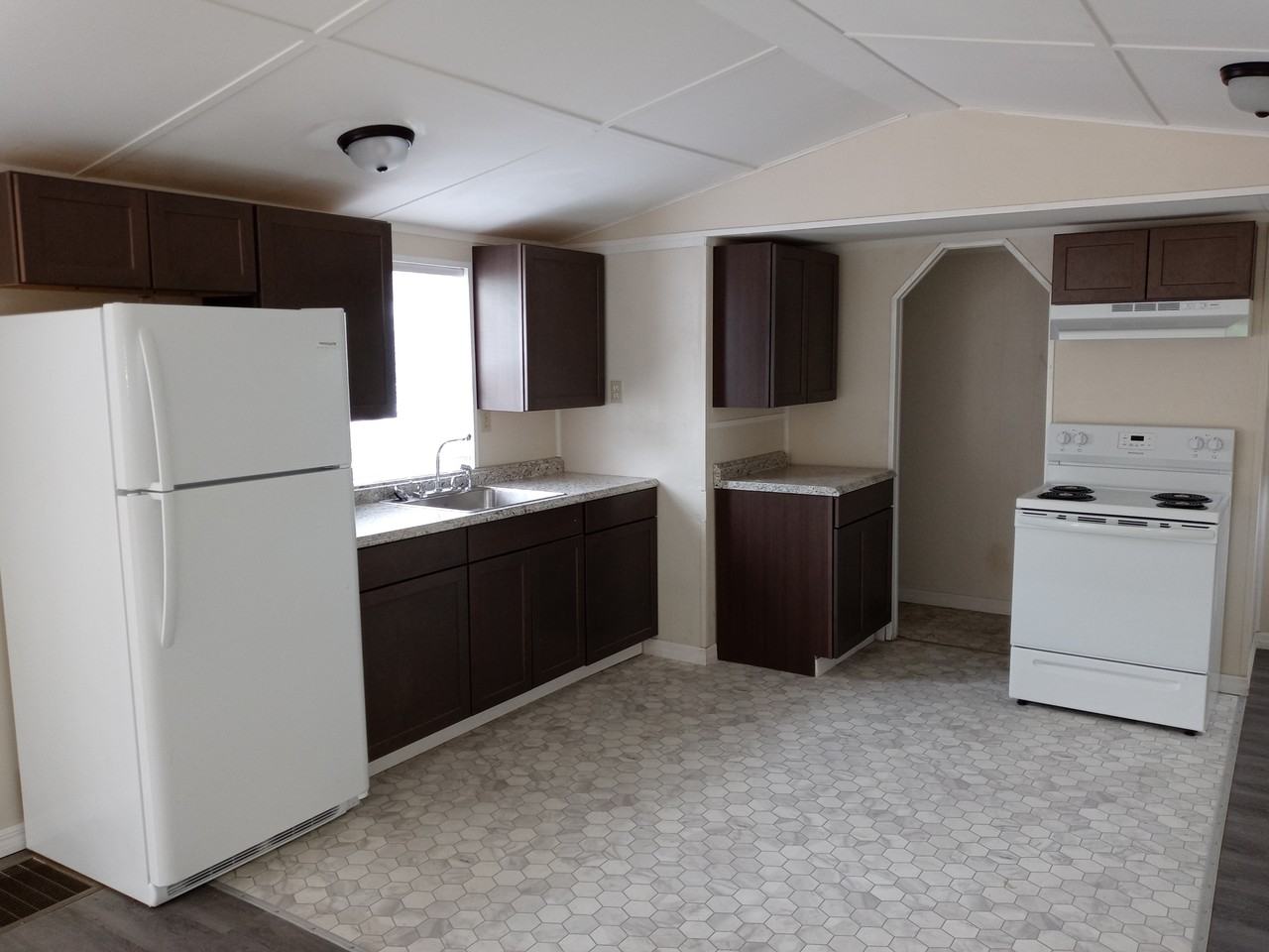 4074 Nw 40th Ter - Photo 3 of 12