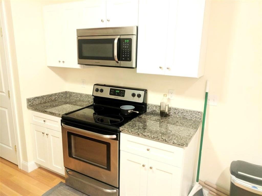 501 Wood St #E - Photo 4 of 6