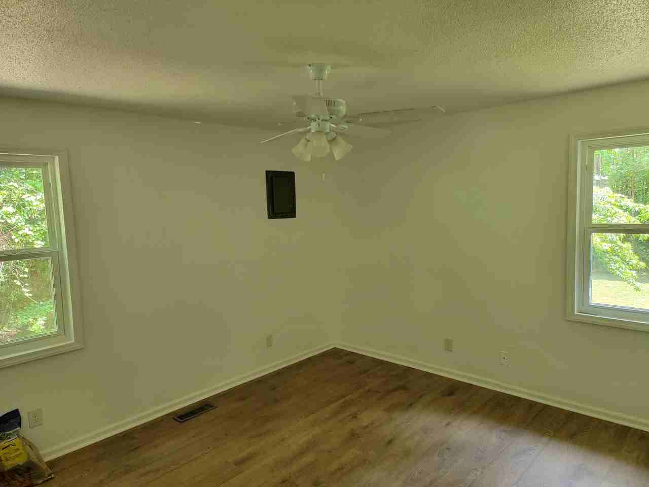 1101 Lily Pad Ln - Photo 7 of 23