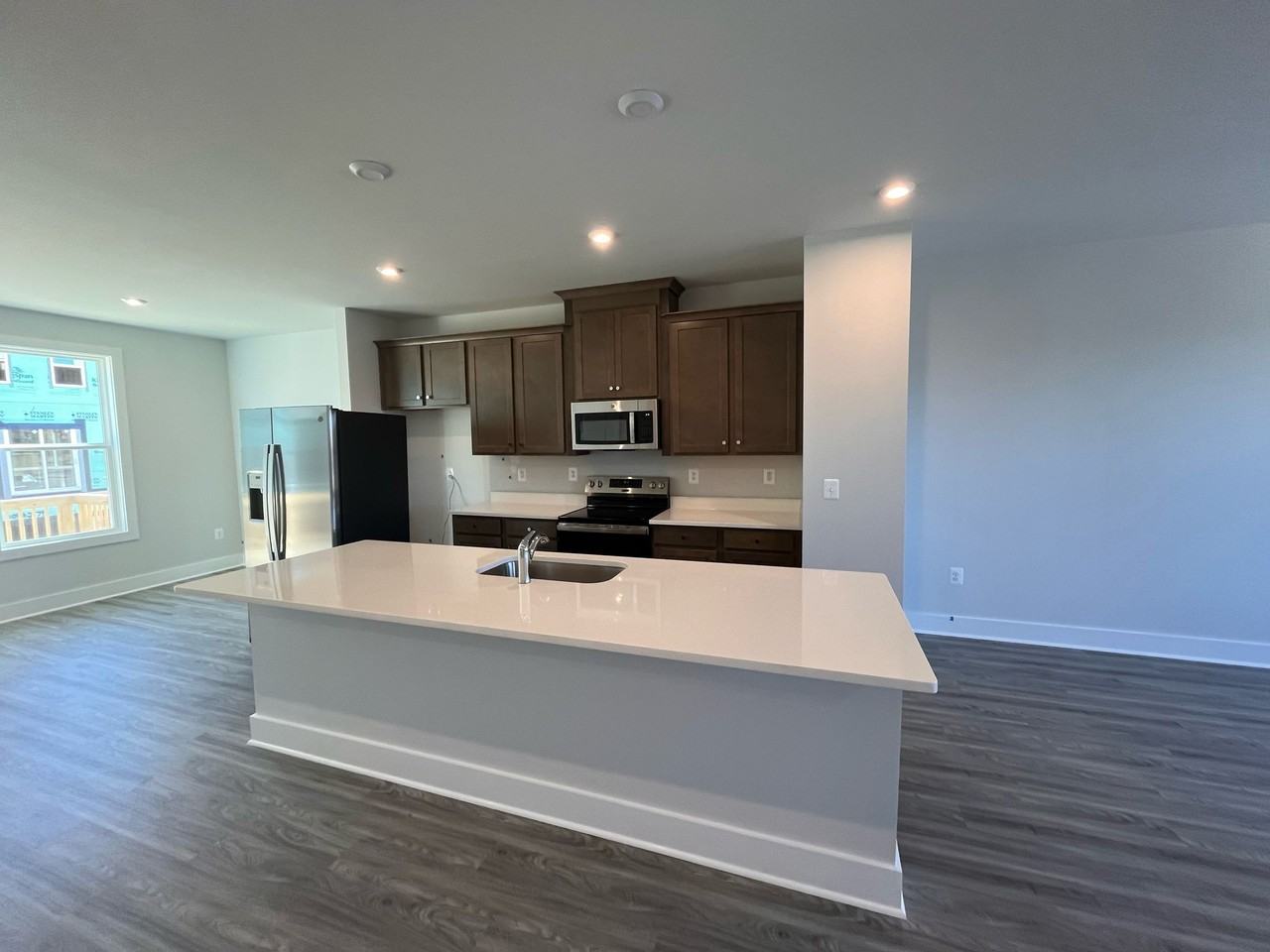 10144 All Star Blvd #I65 - Photo 2 of 16