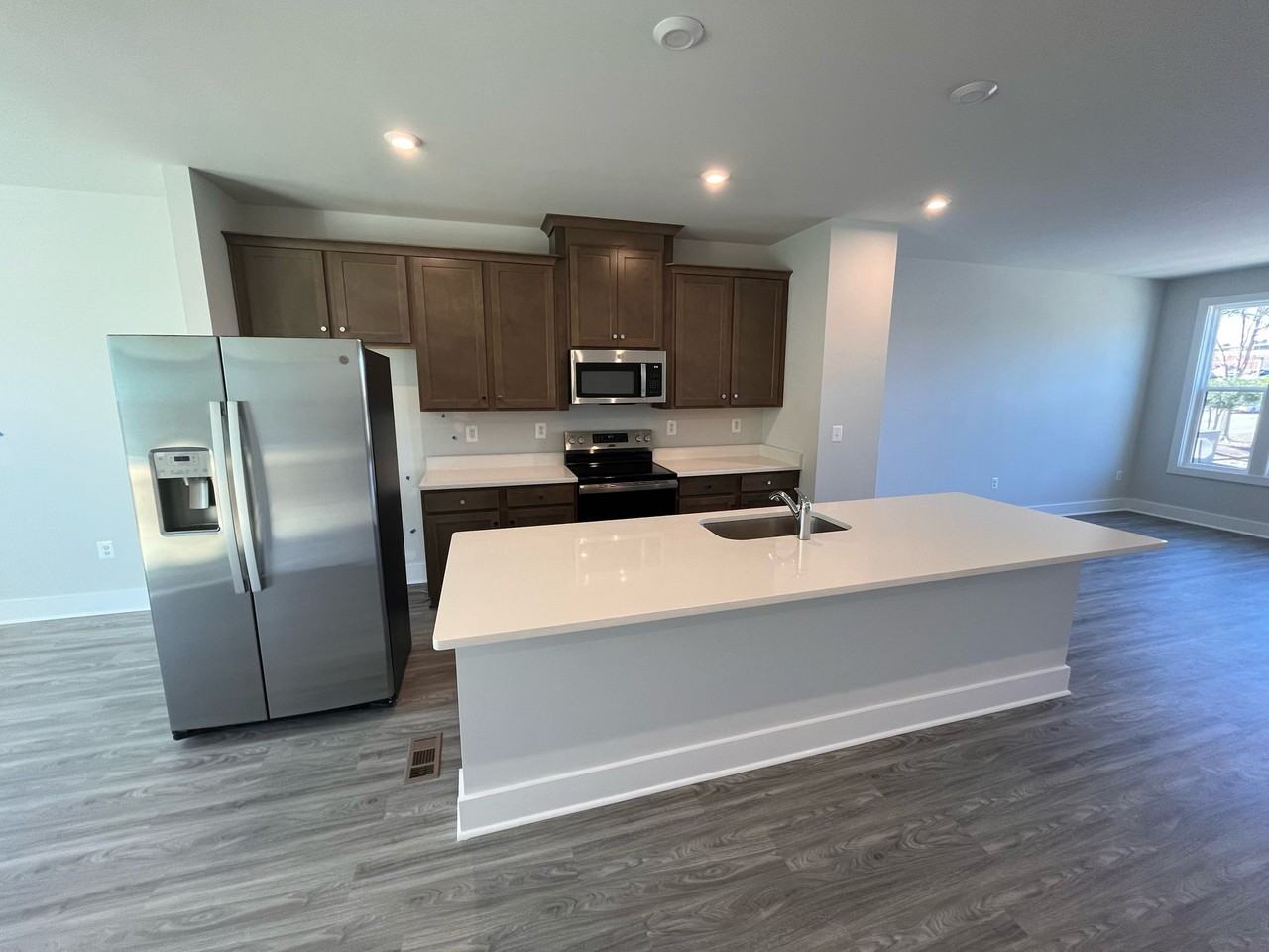 10144 All Star Blvd #I65 - Photo 3 of 16