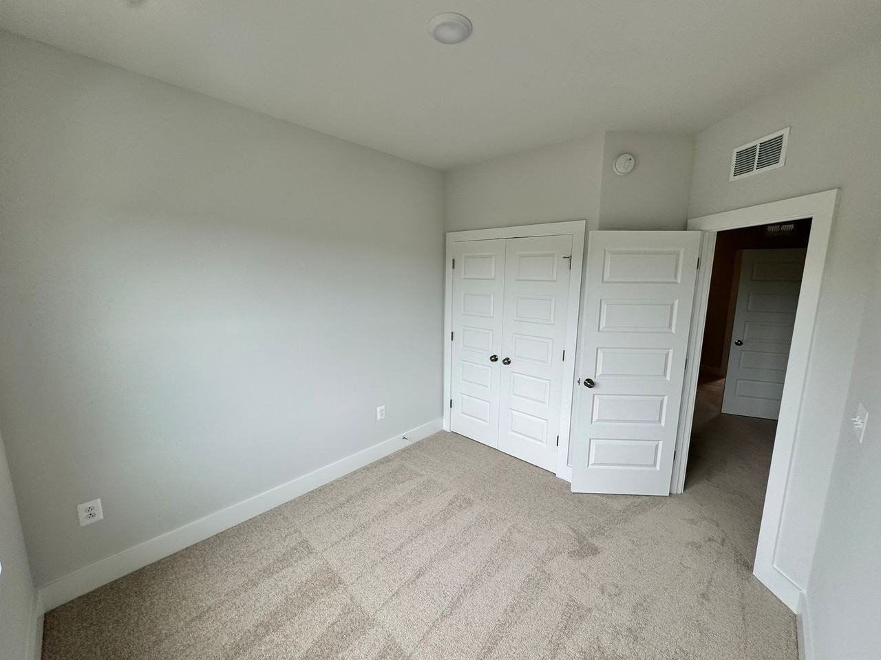 10144 All Star Blvd #I65 - Photo 7 of 16