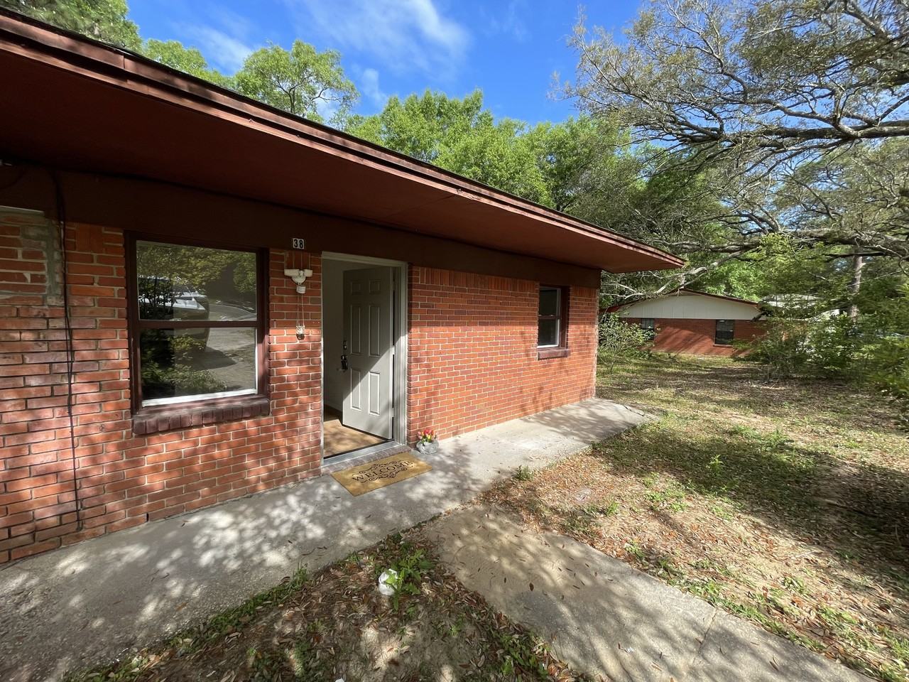 1221 Lake Dr #38 - Photo 3 of 18