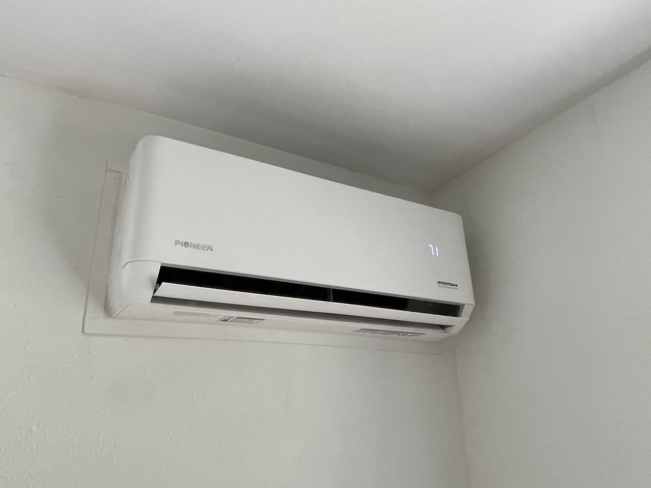 1221 Lake Dr #38 - Photo 4 of 18