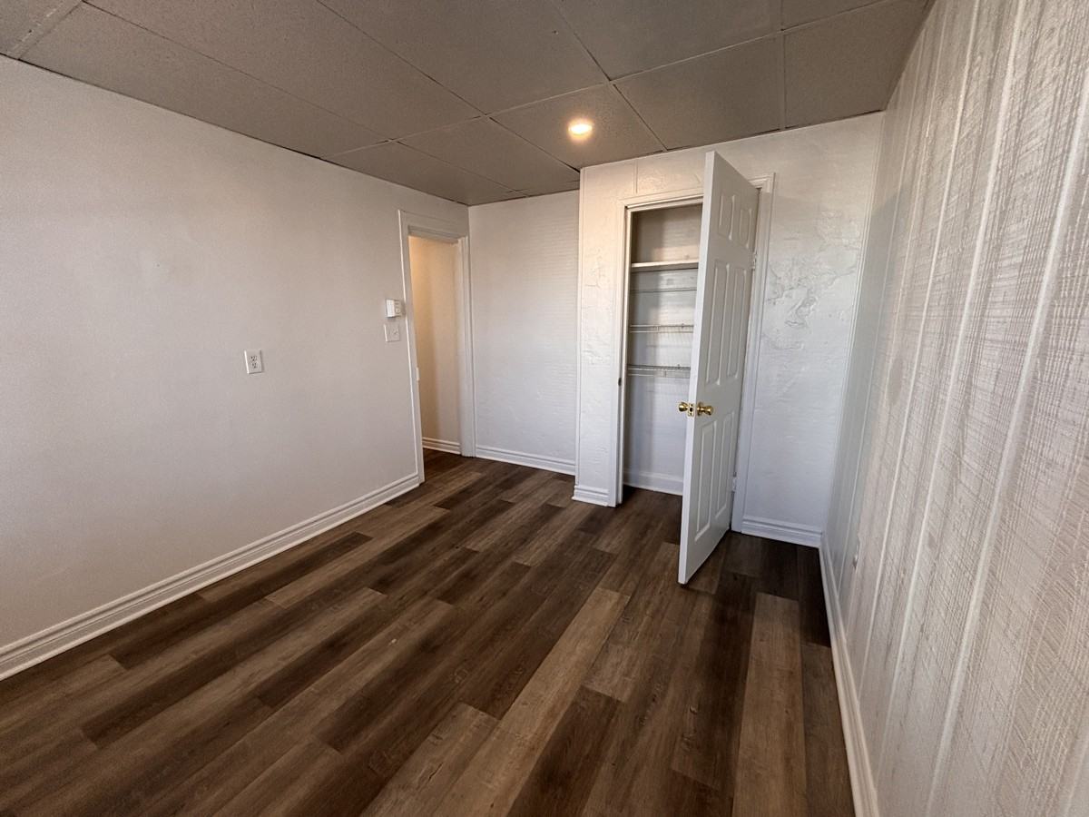 208 S Duke St #3REAR - Photo 7 of 11