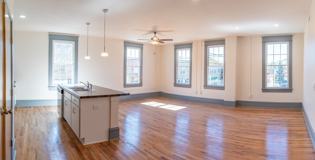 204 Jefferson Ave N #B - Photo 1 of 1