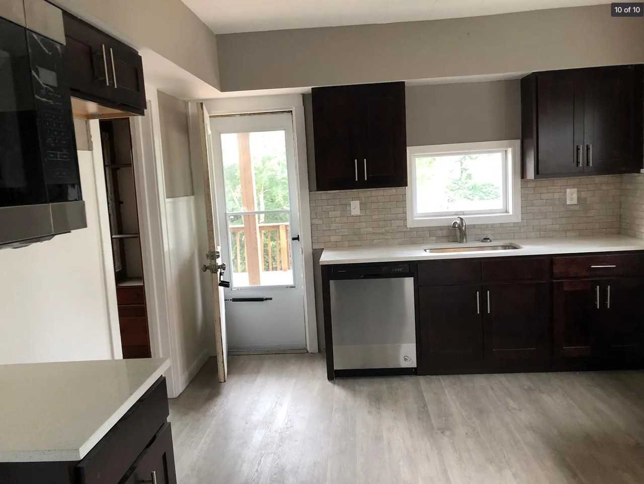 3914 Cypress Ave - Photo 6 of 10