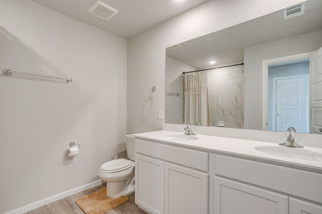 8924 Lantana Meadow Dr - Photo 6 of 39