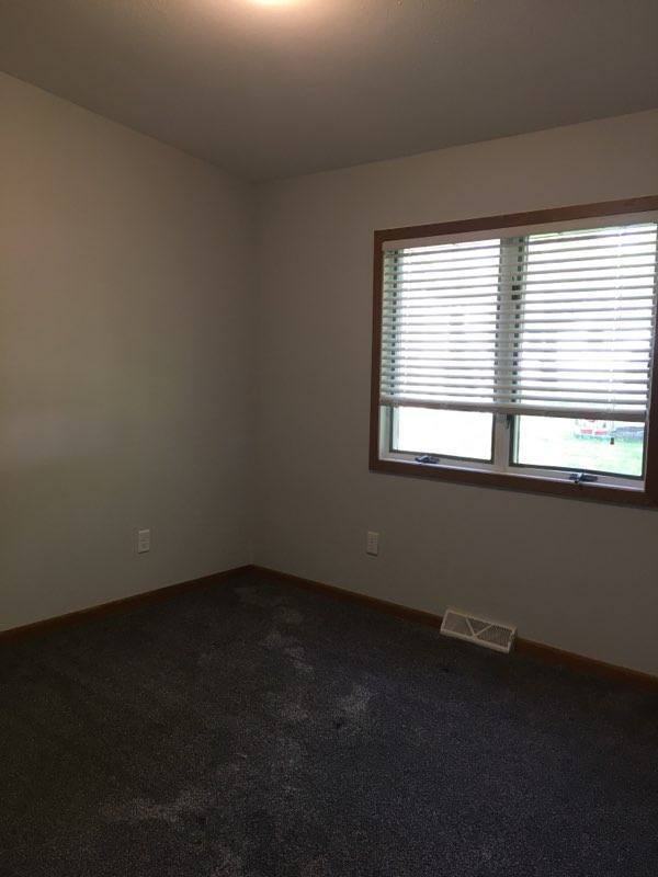 Briggy N 6th St - Photo 4 of 8