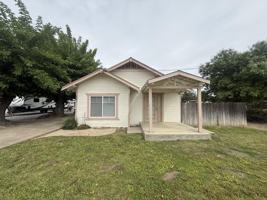 featured image of 2218 W F St