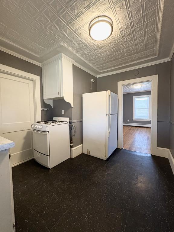 11 Bearce St Apt 5 - Photo 7 of 15