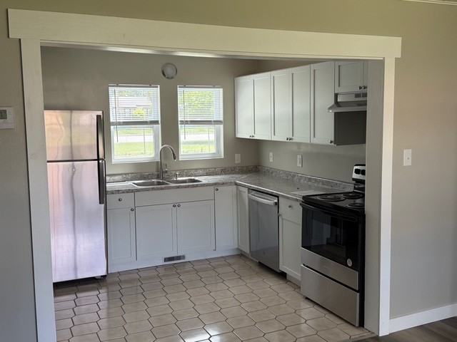 857 Osage Ave #1 - Photo 4 of 10