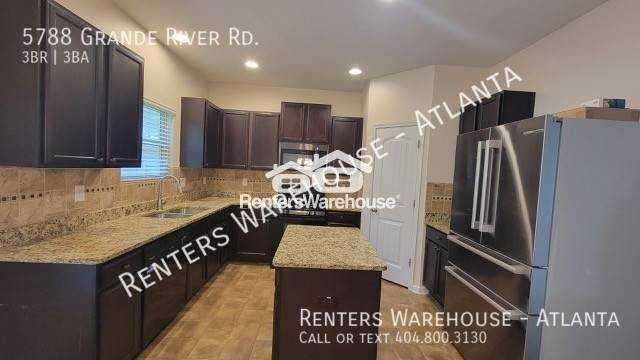 5788 Grande River Rd - Photo 5 of 19