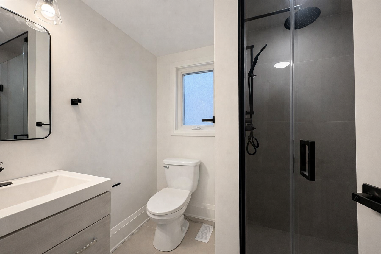 199 Lisgar Street #1 - Photo 5 of 6