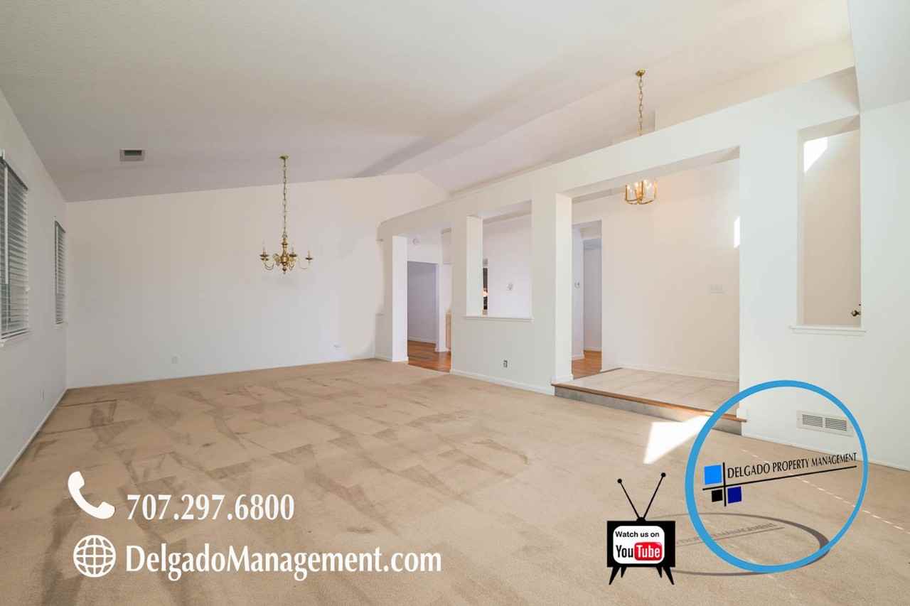 675 Snapdragon Pl - Photo 4 of 39