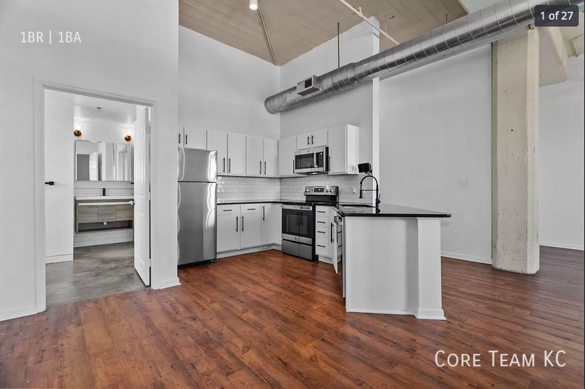 320 W 7th St #302