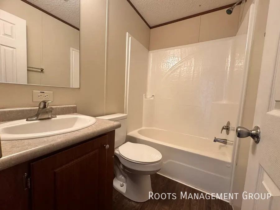 200 Paradise Acres Rd #29 - Photo 3 of 8