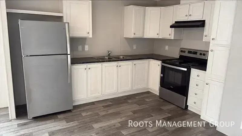 803 Carriage Lane Est #803 - Photo 2 of 14