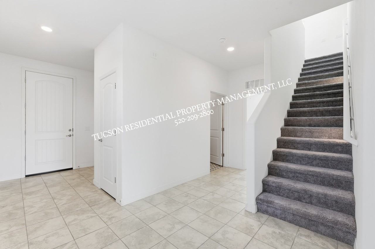 7842 S New Strike Way #1 - Photo 3 of 49