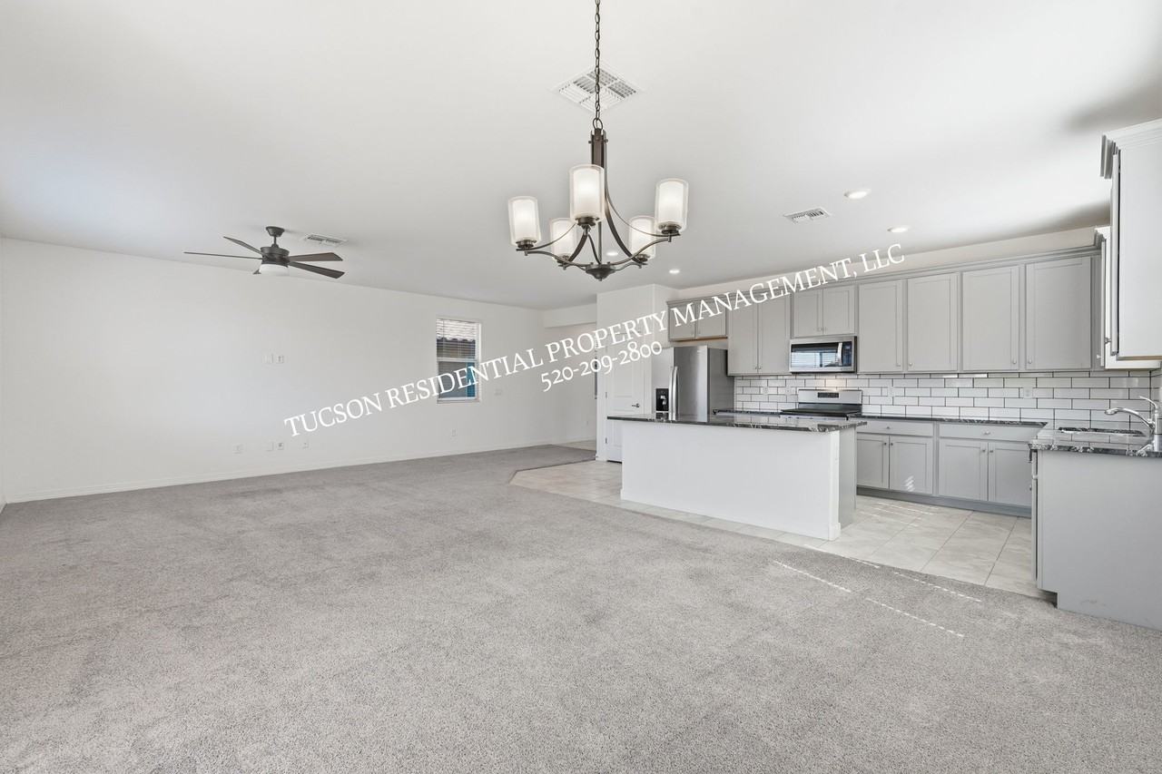 7842 S New Strike Way #1 - Photo 4 of 49